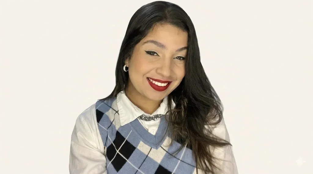 Gabriela D'Lara - Lash Designer Especialista